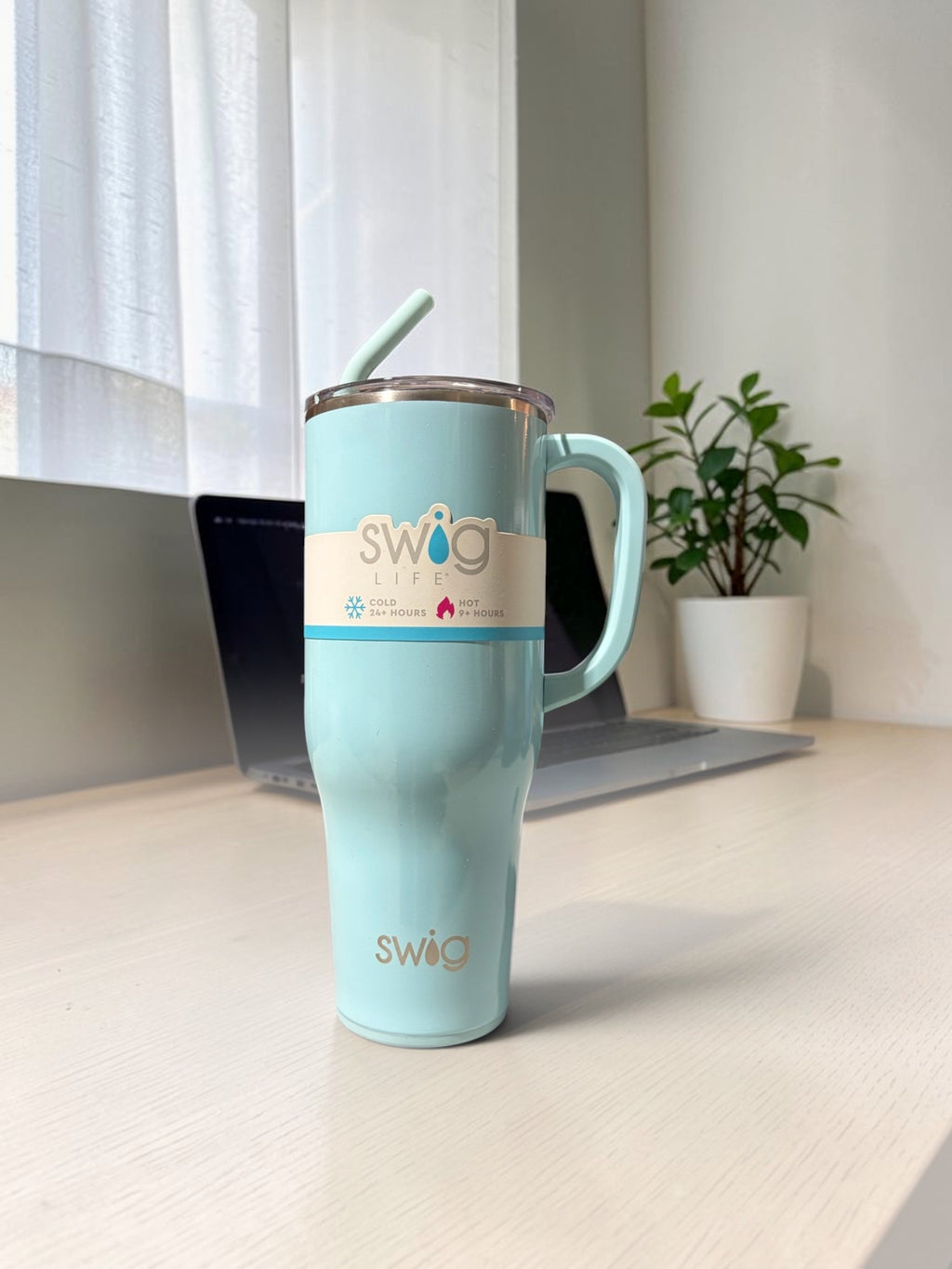 Swig Life Tumbler - Sparkly Blue