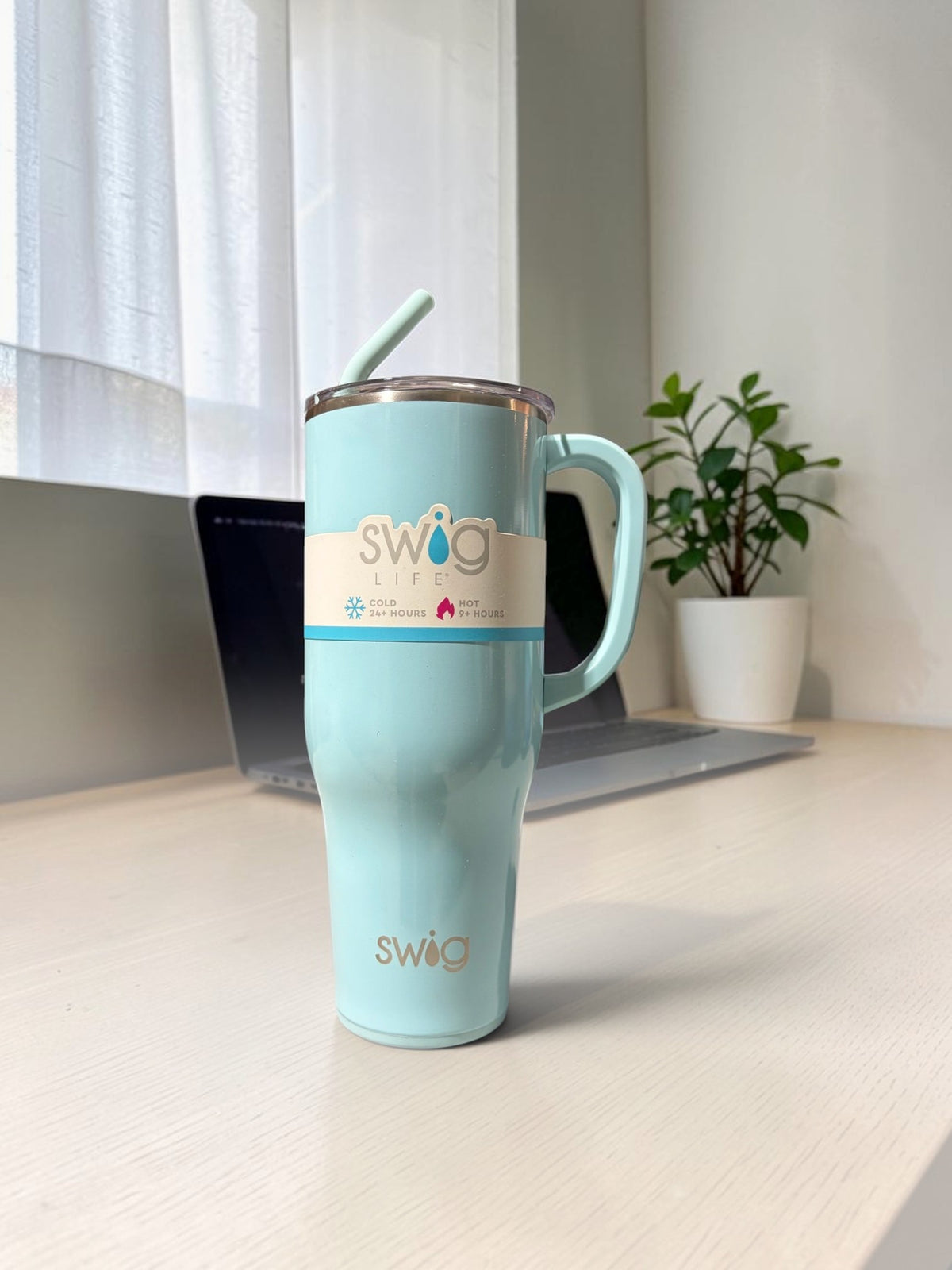 Swig Life Tumbler - Sparkly Blue