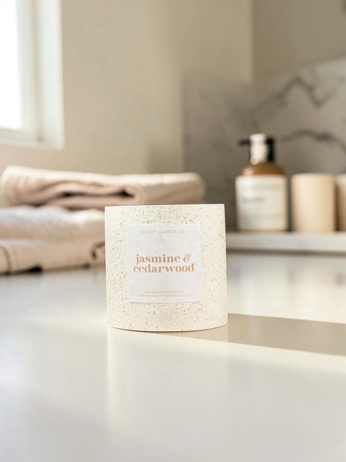 Jasmine & Cedarwood - Moody Candles  Co.